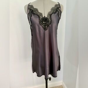VICTORIA'S SECRET SILK LINGERIE GREY SIZE MEDIUM